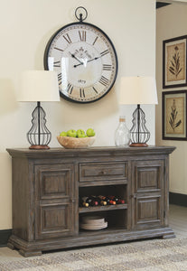 Wyndahl Dining Room Set