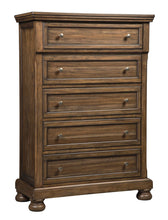 Flynnter Chest of Drawers