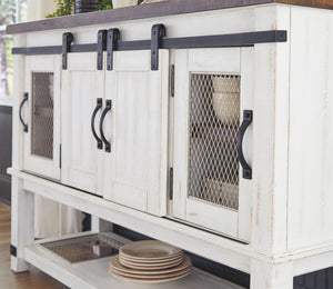Valebeck Dining Room Set