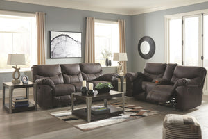 Boxberg Power Reclining Loveseat with Console