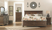 Flynnter Bedroom Set