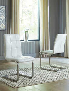 Madanere Dining Room Set