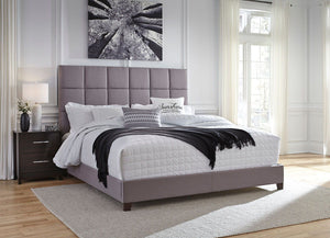 Dolante Upholstered Bed