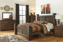 Quinden Poster Bed