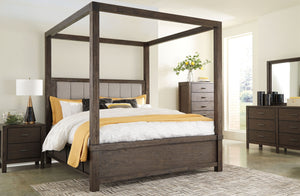 Dellbeck Bedroom Set