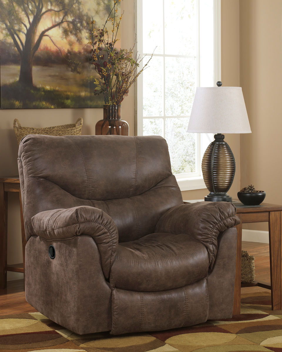 Alzena Recliner