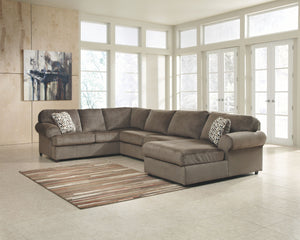 Jessa Place Sectional with Chaise