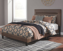 Adelloni Upholstered Bed