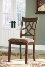 Leahlyn Dining Room Set