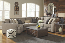 Pantomine Living Room Set