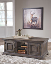 Wyndahl Coffee Table With Storage