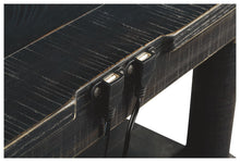 Dannerville Accent Table