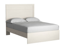 Stelsie Panel Bed