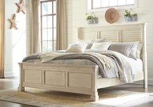 Bolanburg Panel Bed