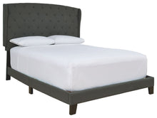 Vintasso Upholstered Bed