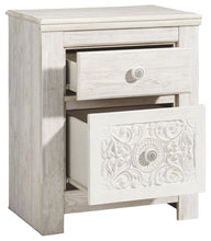 Paxberry Nightstand