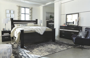 Starberry Bedroom Set