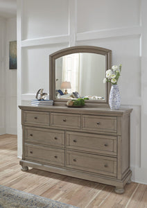 Lettner Dresser