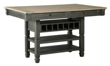 Tyler Creek Dining Room Set
