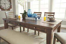 Flynnter Dining Room Set