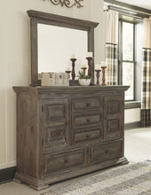 Wyndahl Dresser