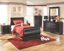 Huey Vineyard Sleigh Bed