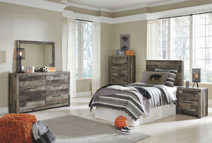 Derekson Bedroom Set