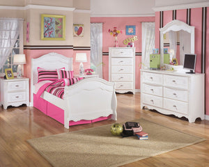 Exquisite Sleigh Bed