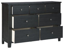 Noorbrook Dresser