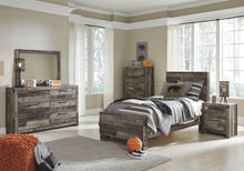 Derekson Bedroom Set