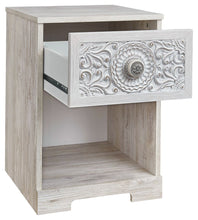 Paxberry Nightstand