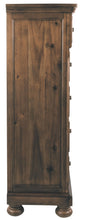Flynnter Chest of Drawers