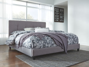 Dolante Upholstered Bed