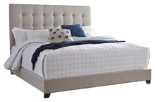 Dolante Upholstered Bed