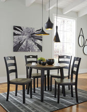Froshburg Dining Room Set