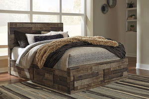 Derekson Bedroom Set