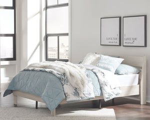 Socalle Platform Bed