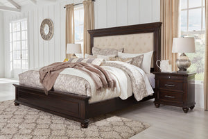 Brynhurst Bedroom Set