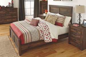 Quinden Bedroom Set