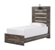 Drystan Bedroom Set