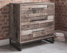 Neilsville Chest of Drawers