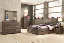 Juararo Panel Bed