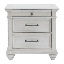 Kanwyn Nightstand