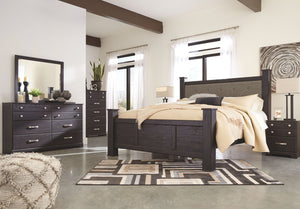 Reylow Bedroom Set