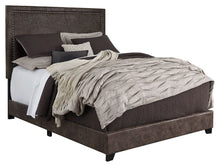 Dolante Upholstered Bed