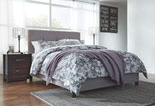 Dolante Upholstered Bed