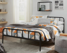 Trentlore Platform Bed