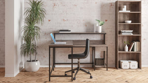 Arlenbry Home Office Set