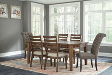 Flynnter Dining Room Set