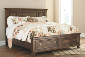 Flynnter Bedroom Set